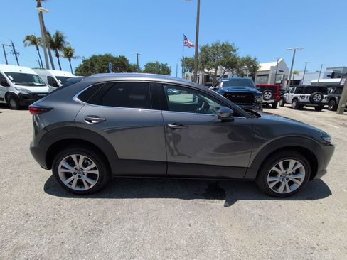 Used 2022 MAZDA CX-30 AWD 2.5 S w/ Premium Package image 4