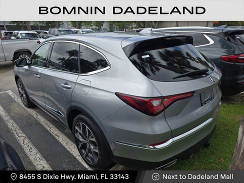 Used 2022 Acura MDX FWD w/ Technology Package image 3