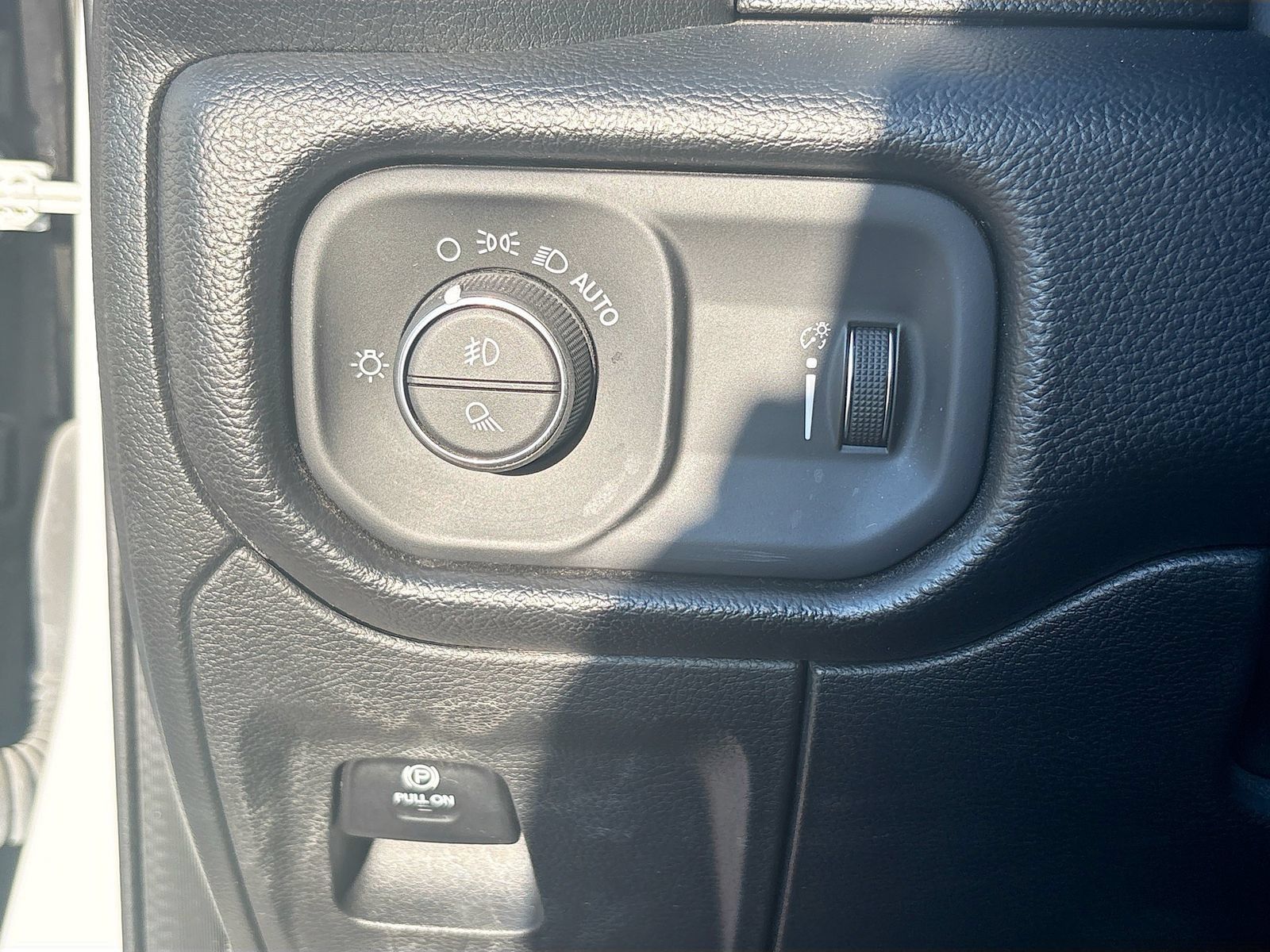 Used 2023 RAM 1500 Big Horn RWD image 10