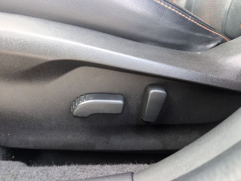 Used 2021 Subaru Crosstrek 2.5i Limited w/ Popular Package #3 image 17