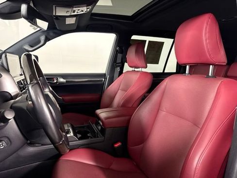 Used 2023 Lexus GX 460 Premium w/ Premium Plus Package AWD/4WD image 5