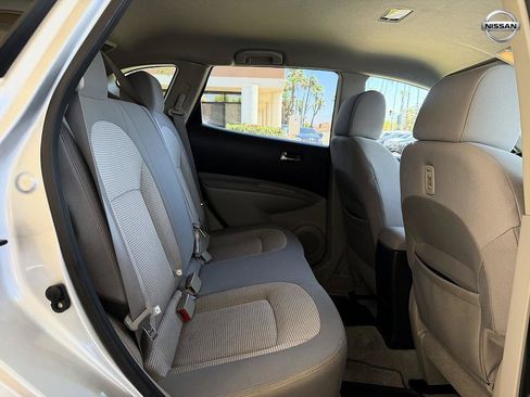 Used 2012 Nissan Rogue SV FWD image 15