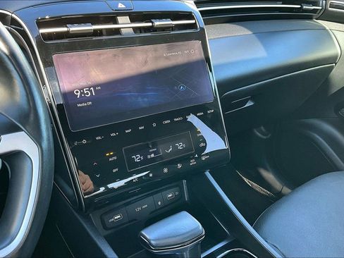 Used 2024 Hyundai Santa Cruz Limited image 32