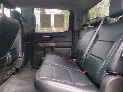 Used 2020 Chevrolet Silverado 1500 LT Trail Boss image 13