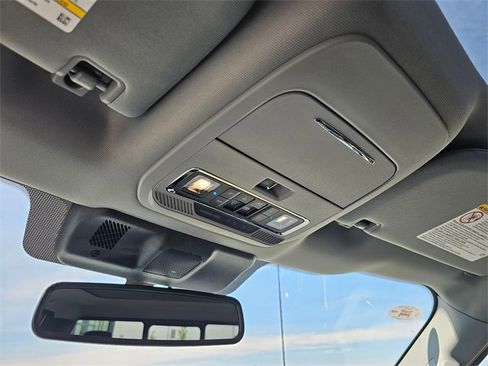 New 2025 Ford F350 Lariat w/ Lariat Ultimate Package image 28