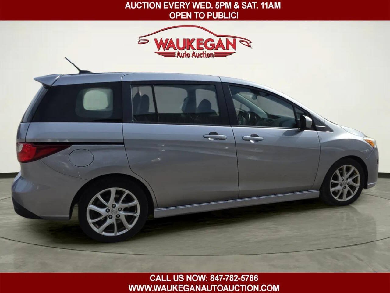 Used 2012 MAZDA MAZDA5 Grand Touring FWD image 6