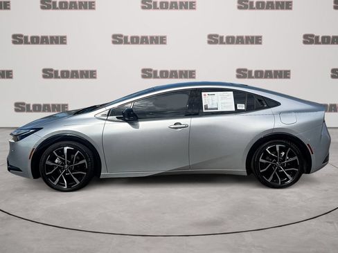 Used 2026 Toyota Prius Plug-In Hybrid w/ Limited Premium Package FWD image 2