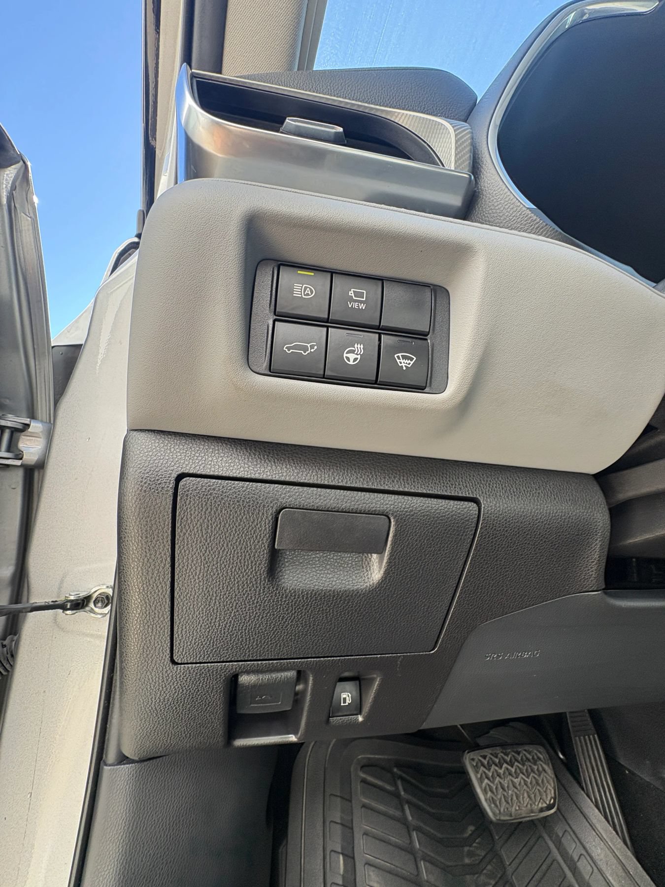 Used 2021 Toyota Highlander Platinum FWD image 28