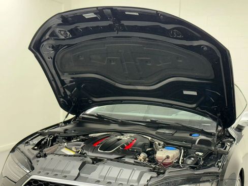 Used 2016 Audi RS 7 Prestige w/ RS 7 Dynamic Package image 63