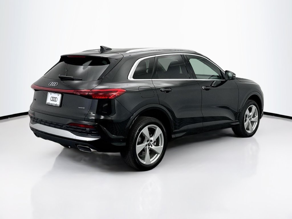 Certified 2025 Audi Q5 Premium Plus w/ Premium Plus AWD/4WD image 5