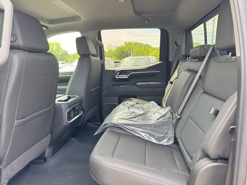 New 2026 GMC Sierra 1500 SLT w/ SLT Premium Plus Package AWD/4WD image 19