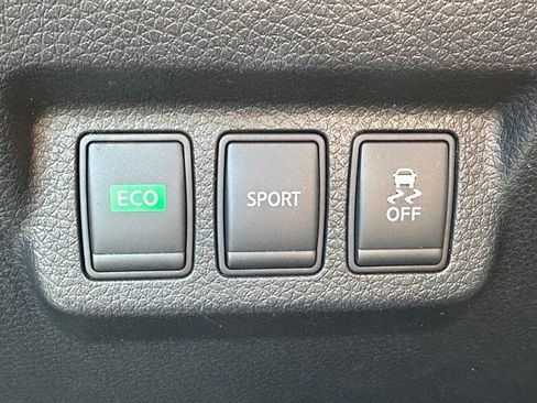 Used 2015 Nissan Sentra S FWD image 21