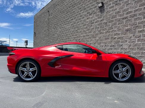 Used 2026 Chevrolet Corvette Stingray Coupe w/ Z51 Performance Package RWD image 5
