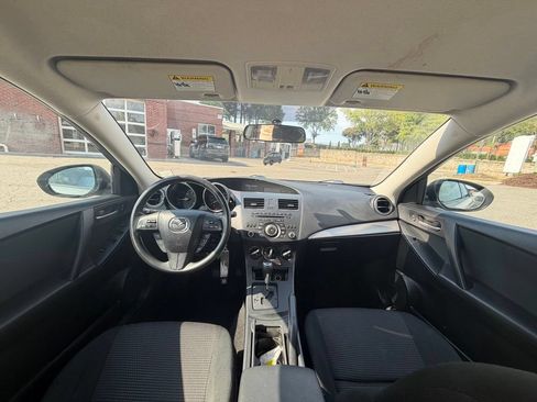 Used 2013 MAZDA MAZDA3 i Sport FWD image 27