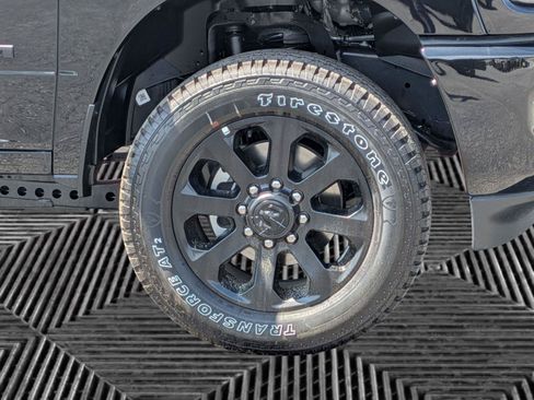 New 2026 RAM 2500 Laramie w/ Night Edition AWD/4WD image 9