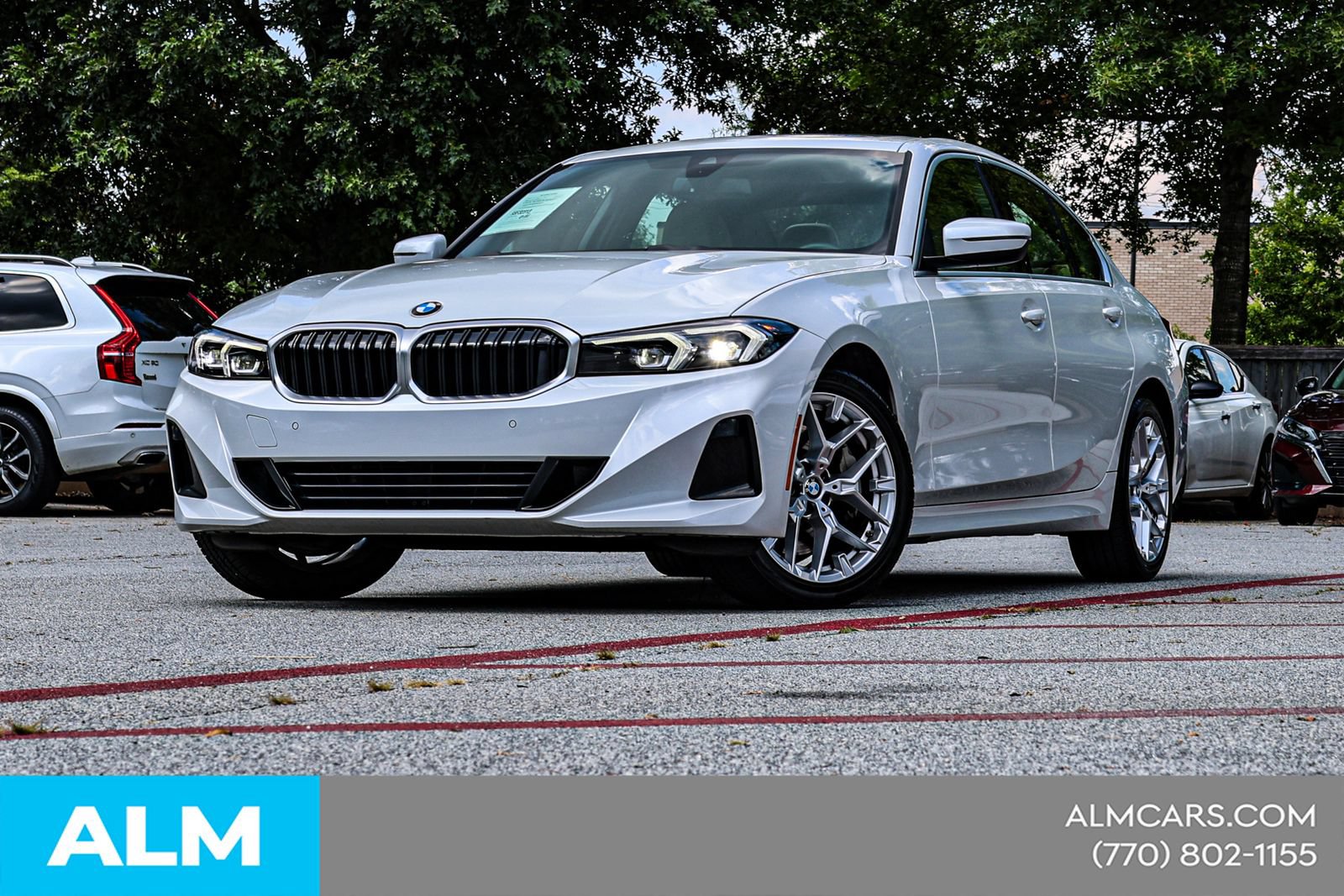 Used 2025 BMW 330i Sedan w/ Convenience Package RWD image 2