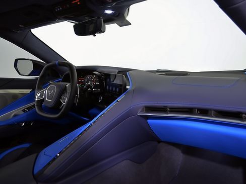 Used 2023 Chevrolet Corvette Stingray Premium Conv w/ Z51 Performance Package RWD image 14