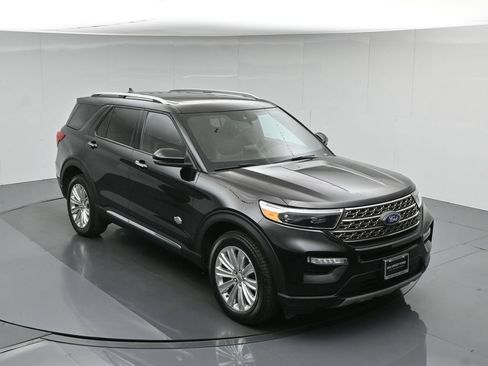 Certified 2023 Ford Explorer King Ranch w/ Technology Package AWD/4WD image 46