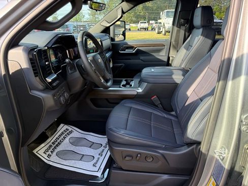 New 2026 Chevrolet Silverado 3500 High Country w/ High Country Premium Package image 8