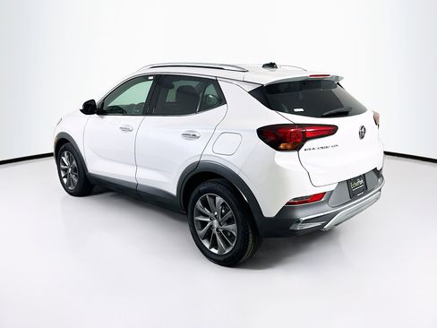 Used 2023 Buick Encore GX Essence w/ Experience Buick Package image 5