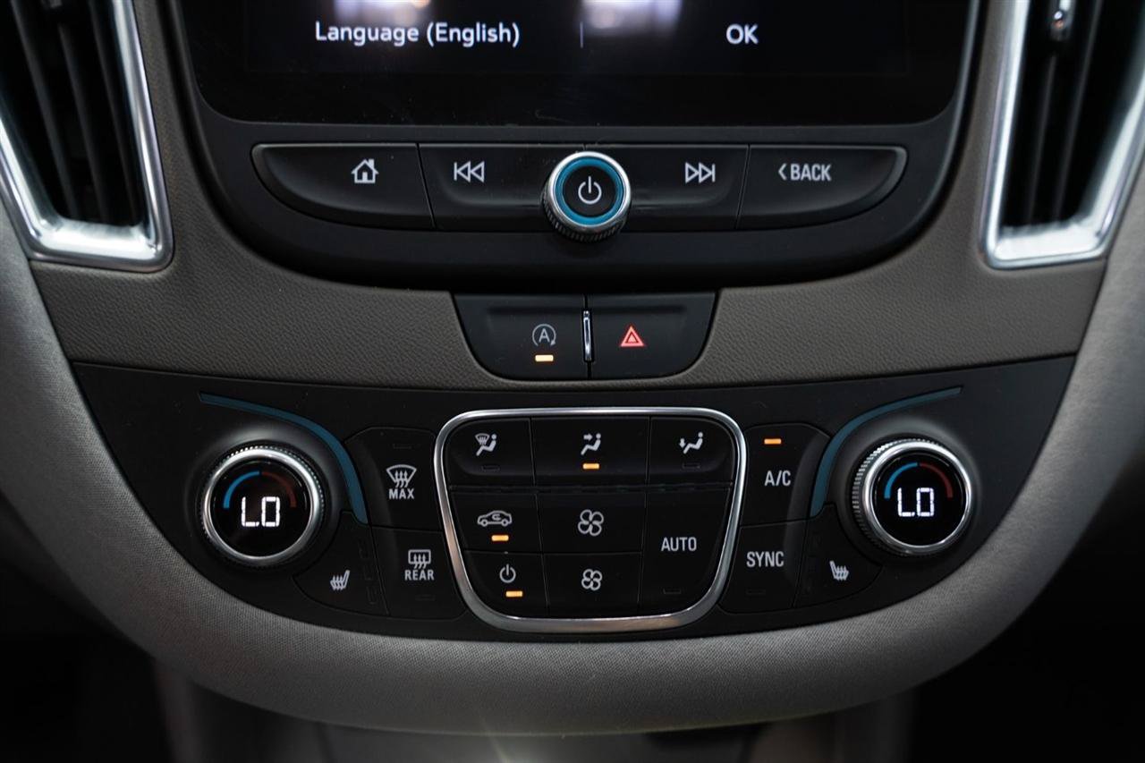 Used 2021 Chevrolet Malibu LT FWD image 20