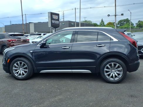 Certified 2023 Cadillac XT4 Premium Luxury AWD/4WD image 8