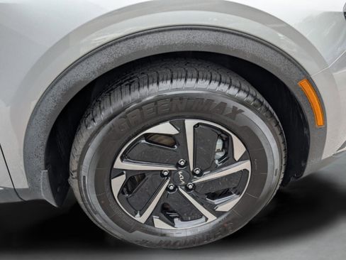 Used 2023 Kia Sportage LX image 26