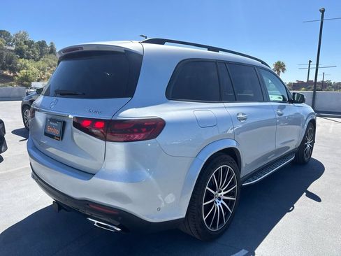 Used 2026 Mercedes-Benz GLS 450 4MATIC w/ AMG Line Exterior image 5