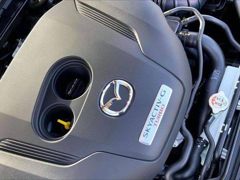 New 2026 MAZDA MAZDA3 Hatchback w/Premium Plus Pkg image 17