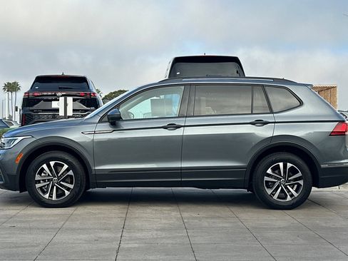 Certified 2024 Volkswagen Tiguan S image 8