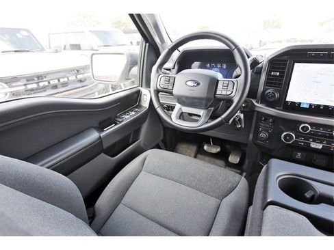Used 2024 Ford F150 XLT w/ Tow/Haul Package image 7