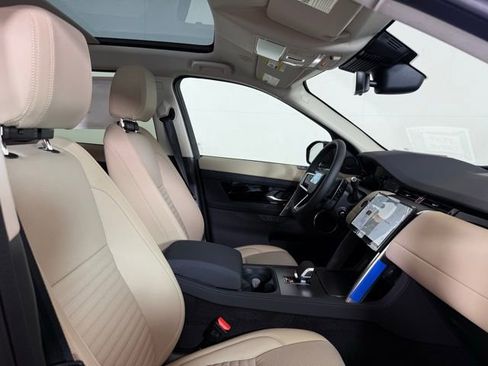 Certified 2025 Land Rover Discovery Sport S image 34