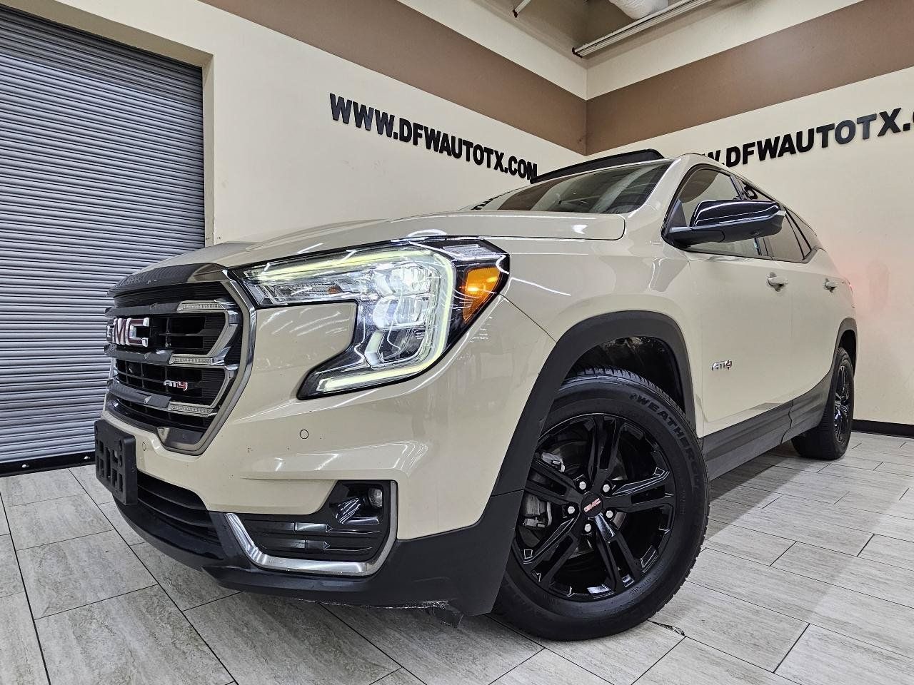 Used 2022 GMC Terrain AT4 w/ Tech Package AWD/4WD image 1