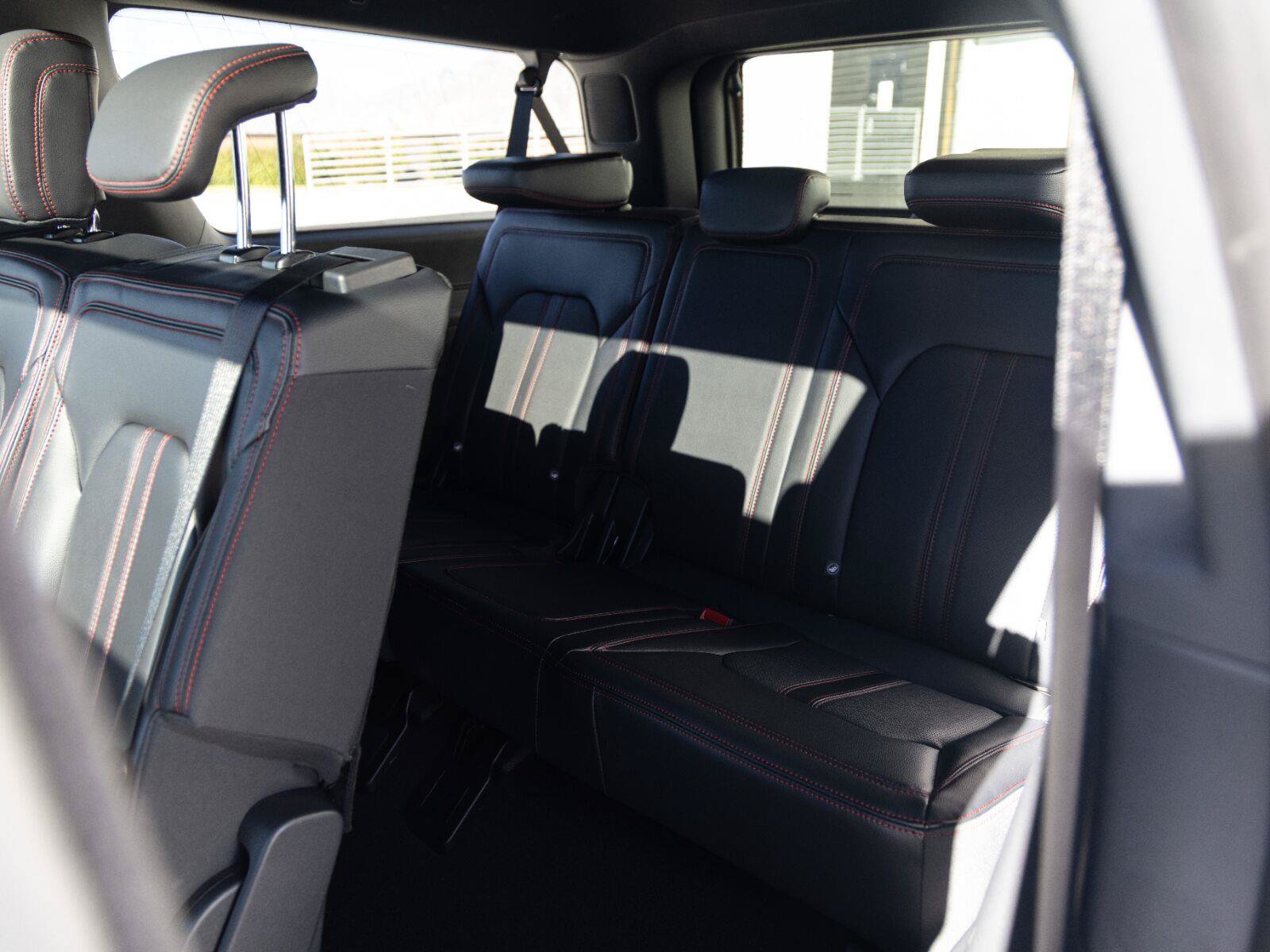 Used 2024 Ford Expedition Max Limited AWD/4WD image 21