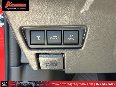 Certified 2025 Toyota Prius Plug-In Hybrid w/ Limited Premium Package FWD image 27
