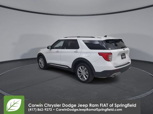 Used 2023 Ford Explorer Limited image 11