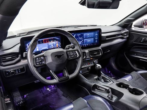 Used 2025 Ford Mustang Dark Horse RWD image 5