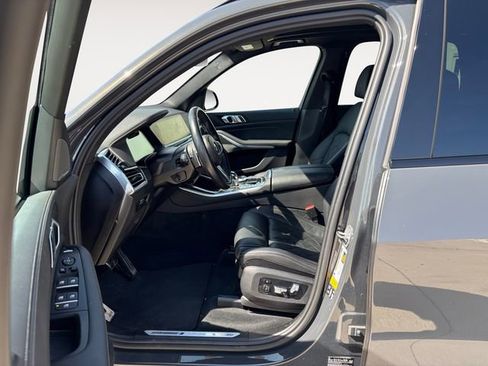 Used 2023 BMW X5 M50i w/ Executive Package image 21