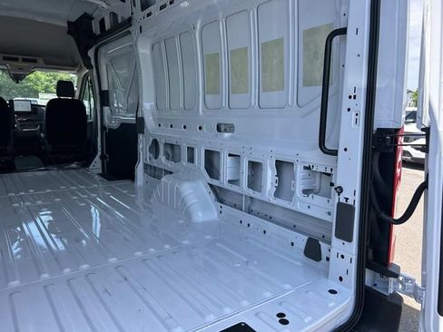 New 2026 Ford Transit 350 148 High Roof Extended RWD image 23