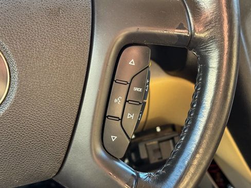 Used 2007 Chevrolet Suburban 2500 LT image 22