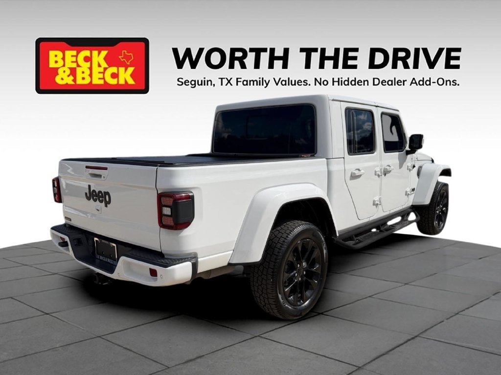 Used 2022 Jeep Gladiator Overland AWD/4WD image 5