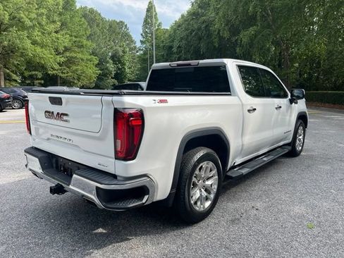 Used 2019 GMC Sierra 1500 SLT w/ SLT Premium Plus Package AWD/4WD image 9