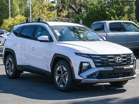 New 2026 Hyundai Tucson SEL image 3