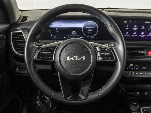 Used 2025 Kia Seltos EX AWD/4WD image 27