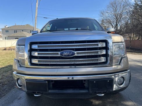 Used 2013 Ford F150 Lariat w/ Lariat Chrome Pkg image 2