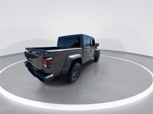 New 2025 Jeep Gladiator Sport image 8