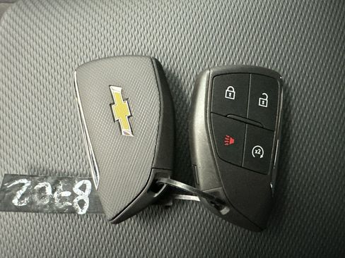 New 2026 Chevrolet Equinox LT AWD/4WD image 31