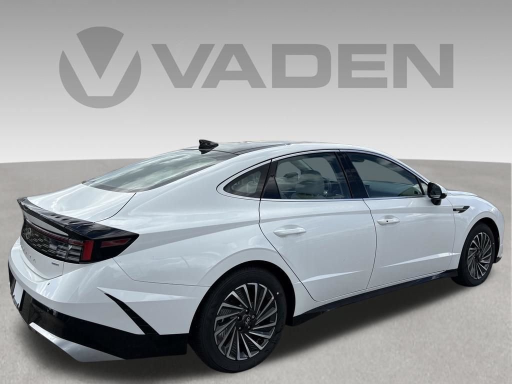 New 2026 Hyundai Sonata SEL FWD image 8