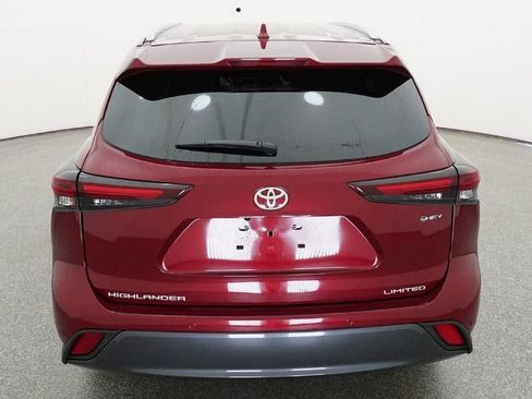 New 2026 Toyota Highlander Limited AWD/4WD image 7
