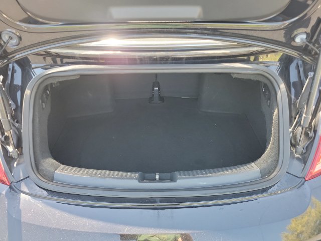 Used 2014 Volkswagen Beetle R-Line FWD image 34